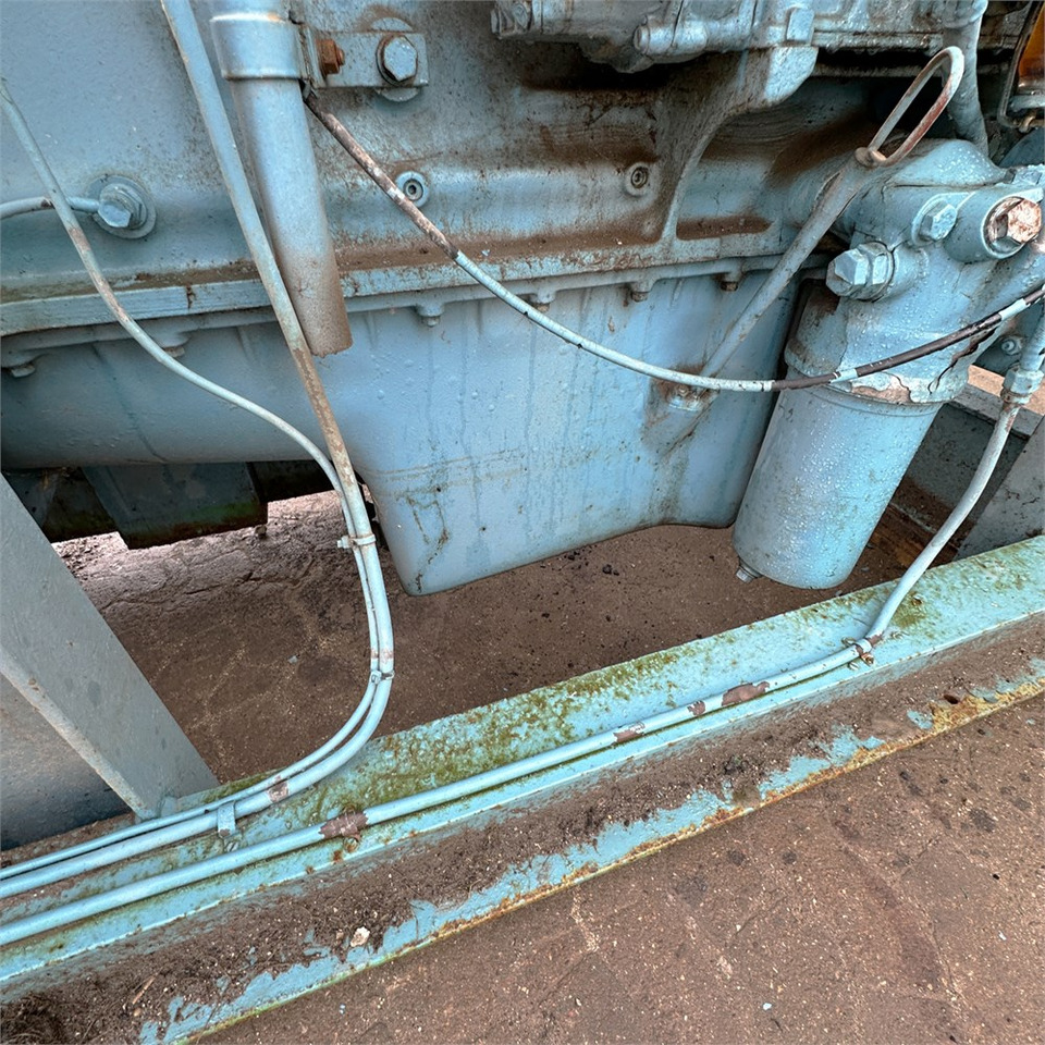 Elektrinis generatorius Mercedes emergency power generator C4: foto 11 Elektrinis generatorius Mercedes emergency power generator C4: foto 11