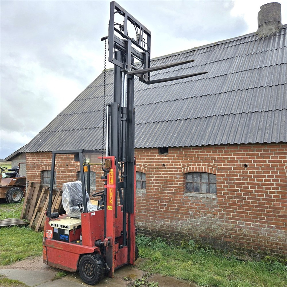 Mitsubishi FBT13 P - Šakinis krautuvas: foto 3 Mitsubishi FBT13 P - Šakinis krautuvas: foto 3