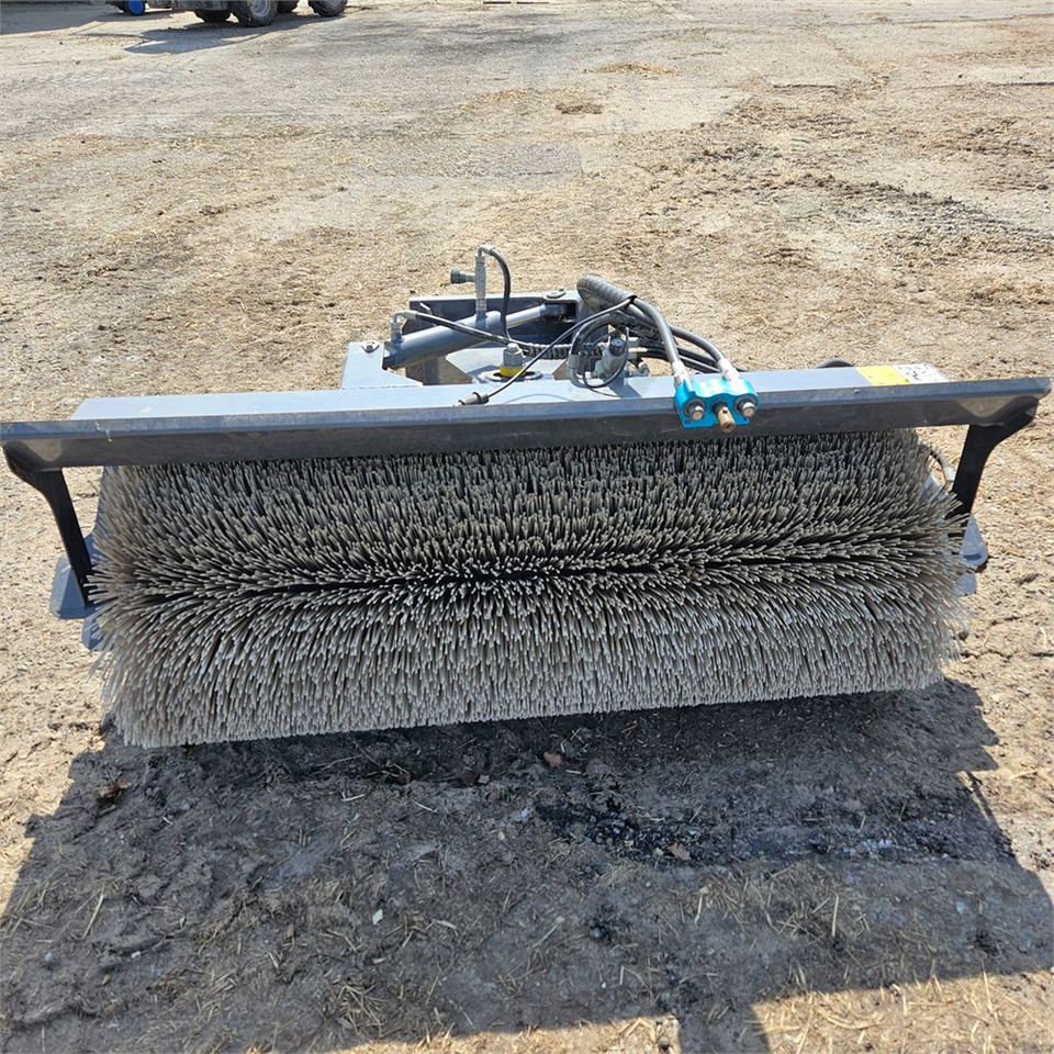 Multione Duo 12,5 - Rotacinė šluota: foto 2 Multione Duo 12,5 - Rotacinė šluota: foto 2