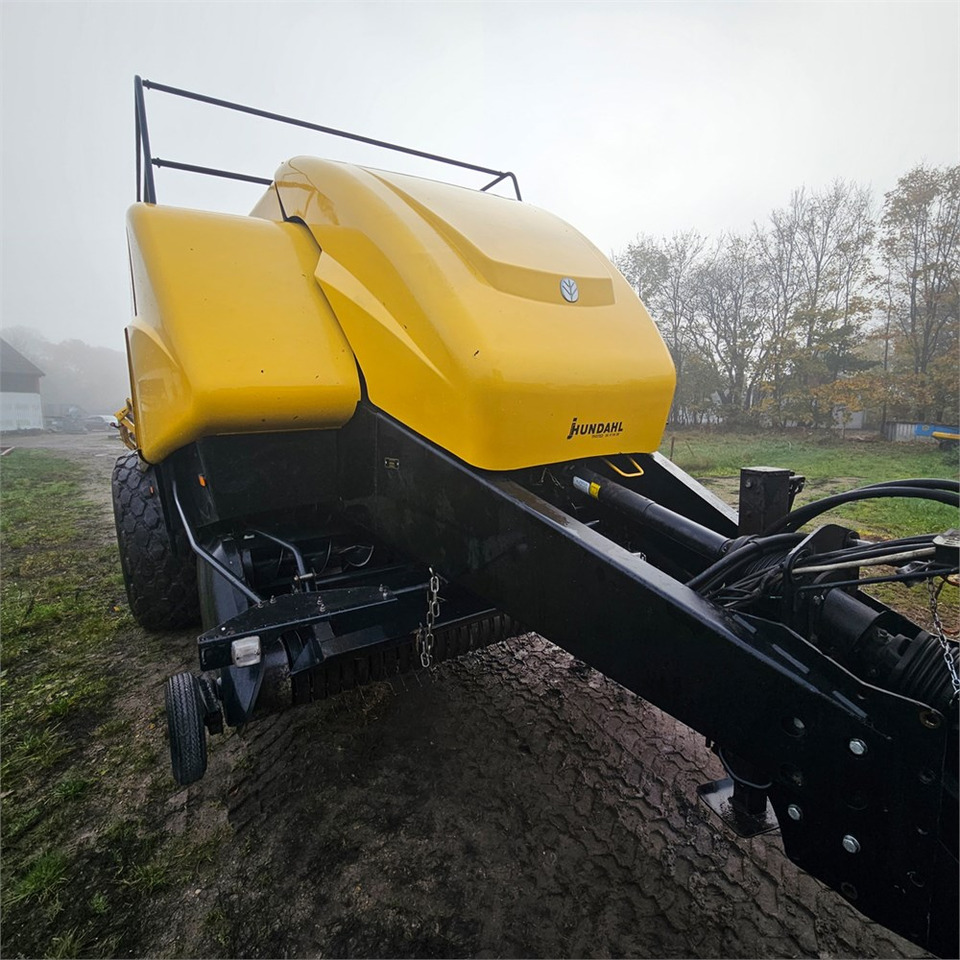 Pašarų tvarkymo technika New Holland BB9090: foto 12