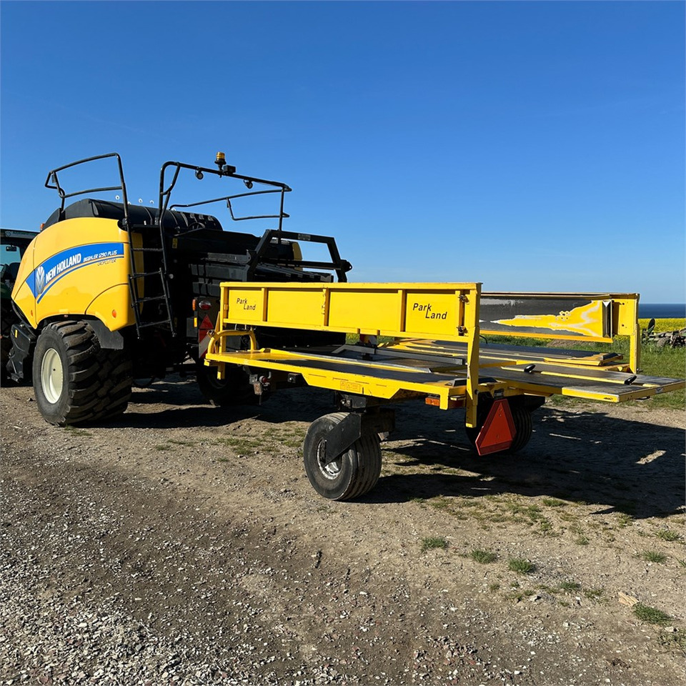New Holland Bigbaler 1290 Plus - Pašarų tvarkymo technika: foto 4 New Holland Bigbaler 1290 Plus - Pašarų tvarkymo technika: foto 4