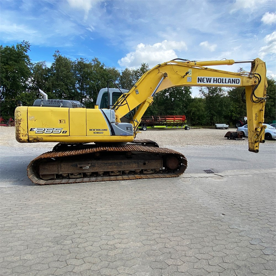 Vikšrinis ekskavatorius New Holland E 265 B: foto 6