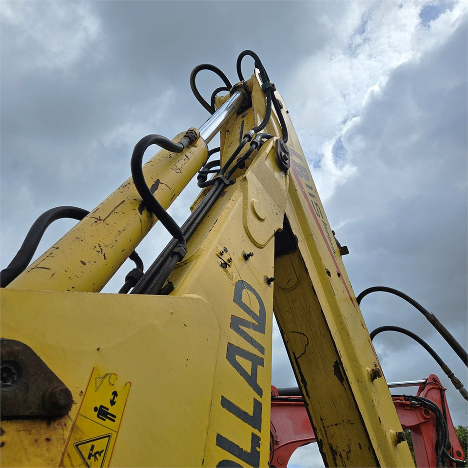 Ekskavatorius-krautuvas New Holland LB115-4PS: foto 35