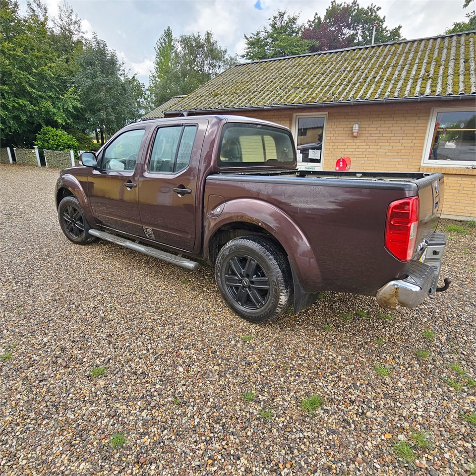 Nissan Navara 2,5 Dci Dc 4wd - Pikapas: foto 3 Nissan Navara 2,5 Dci Dc 4wd - Pikapas: foto 3