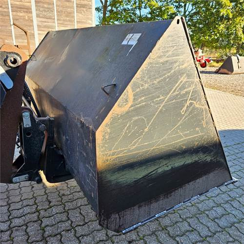 Alö 230 - Padargas - Teleskopinis krautuvas: foto 5 Alö 230 - Padargas - Teleskopinis krautuvas: foto 5