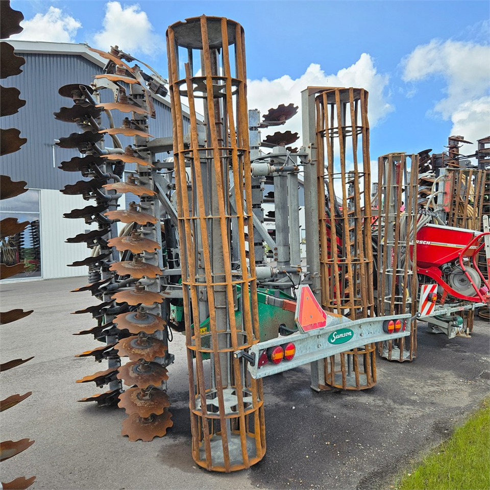 Samson 7,5m - Tręšimo technika: foto 5 Samson 7,5m - Tręšimo technika: foto 5