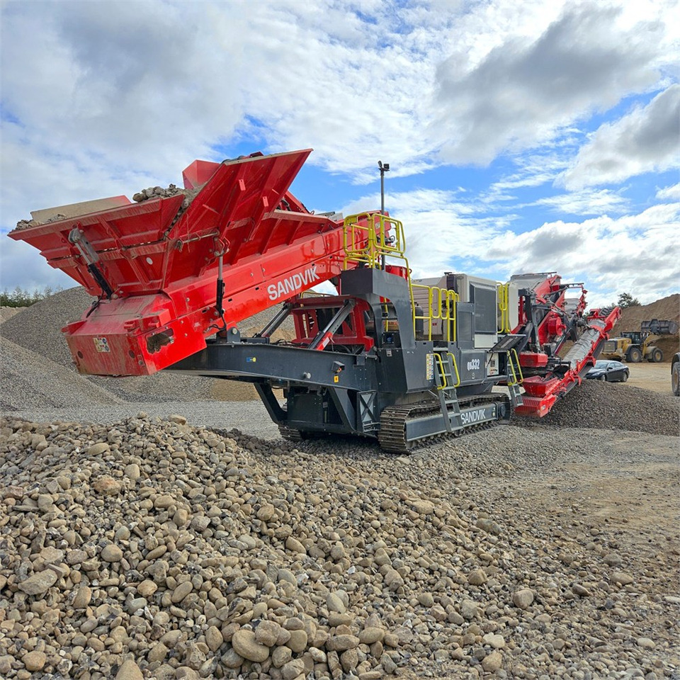 Sandvik QH332 - Kūgio trupintuvas: foto 5 Sandvik QH332 - Kūgio trupintuvas: foto 5