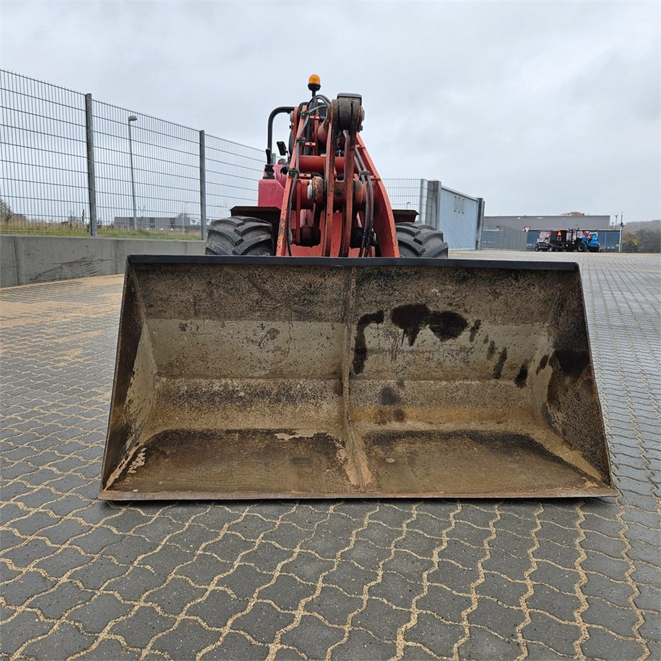 Schaeff 4050Z - Ratinis krautuvas: foto 2 Schaeff 4050Z - Ratinis krautuvas: foto 2