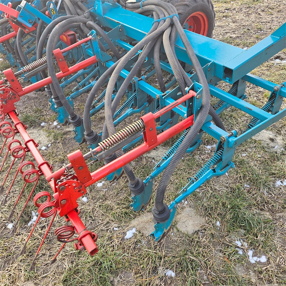 Sėjos technika Sulky Burel SPI-Solo Reguline 6 meter: foto 15 Sėjos technika Sulky Burel SPI-Solo Reguline 6 meter: foto 15