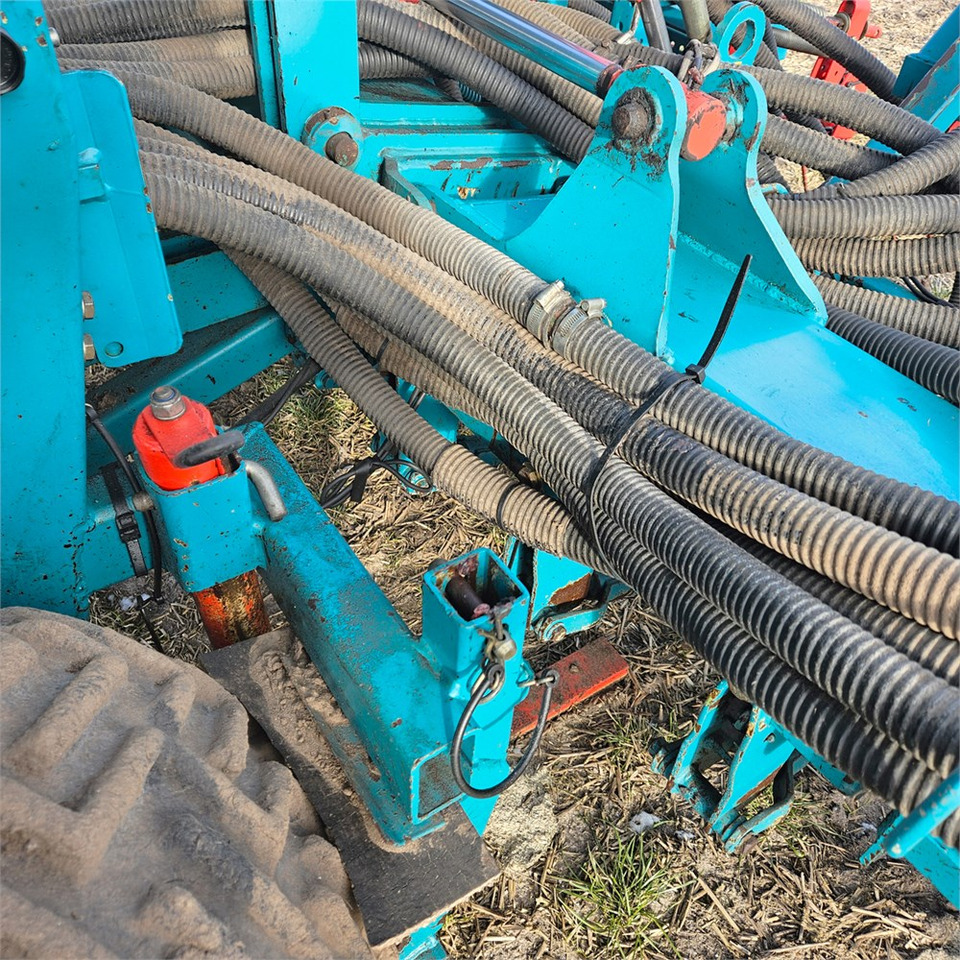 Sėjos technika Sulky Burel SPI-Solo Reguline 6 meter: foto 28 Sėjos technika Sulky Burel SPI-Solo Reguline 6 meter: foto 28