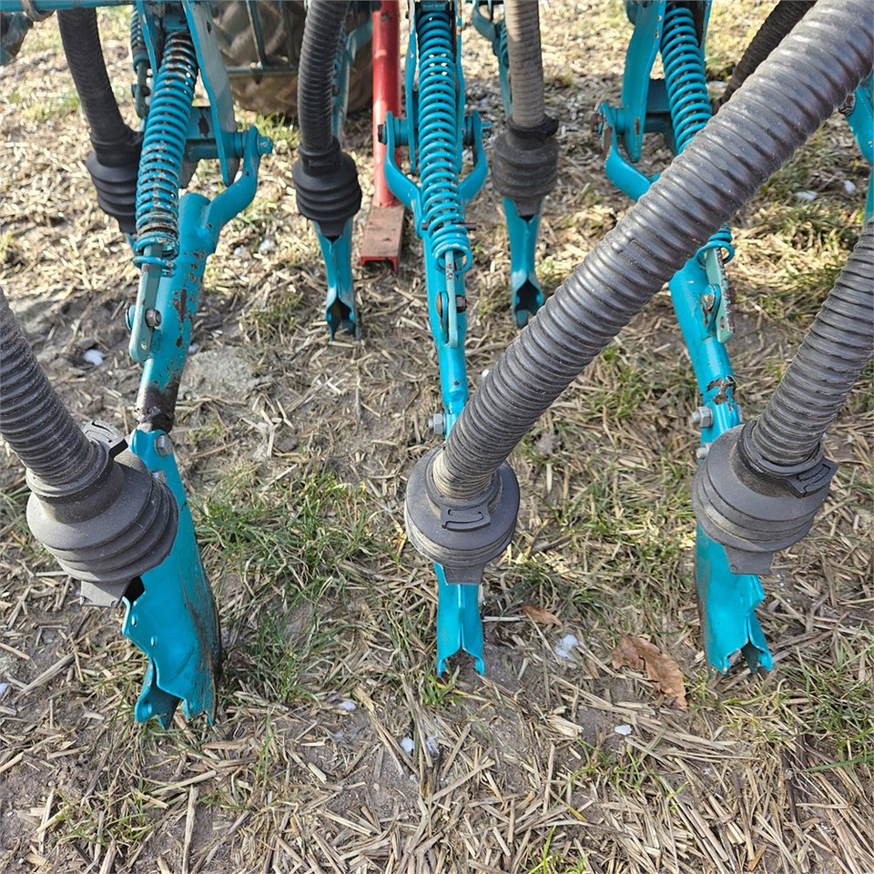 Sėjos technika Sulky Burel SPI-Solo Reguline 6 meter: foto 18 Sėjos technika Sulky Burel SPI-Solo Reguline 6 meter: foto 18