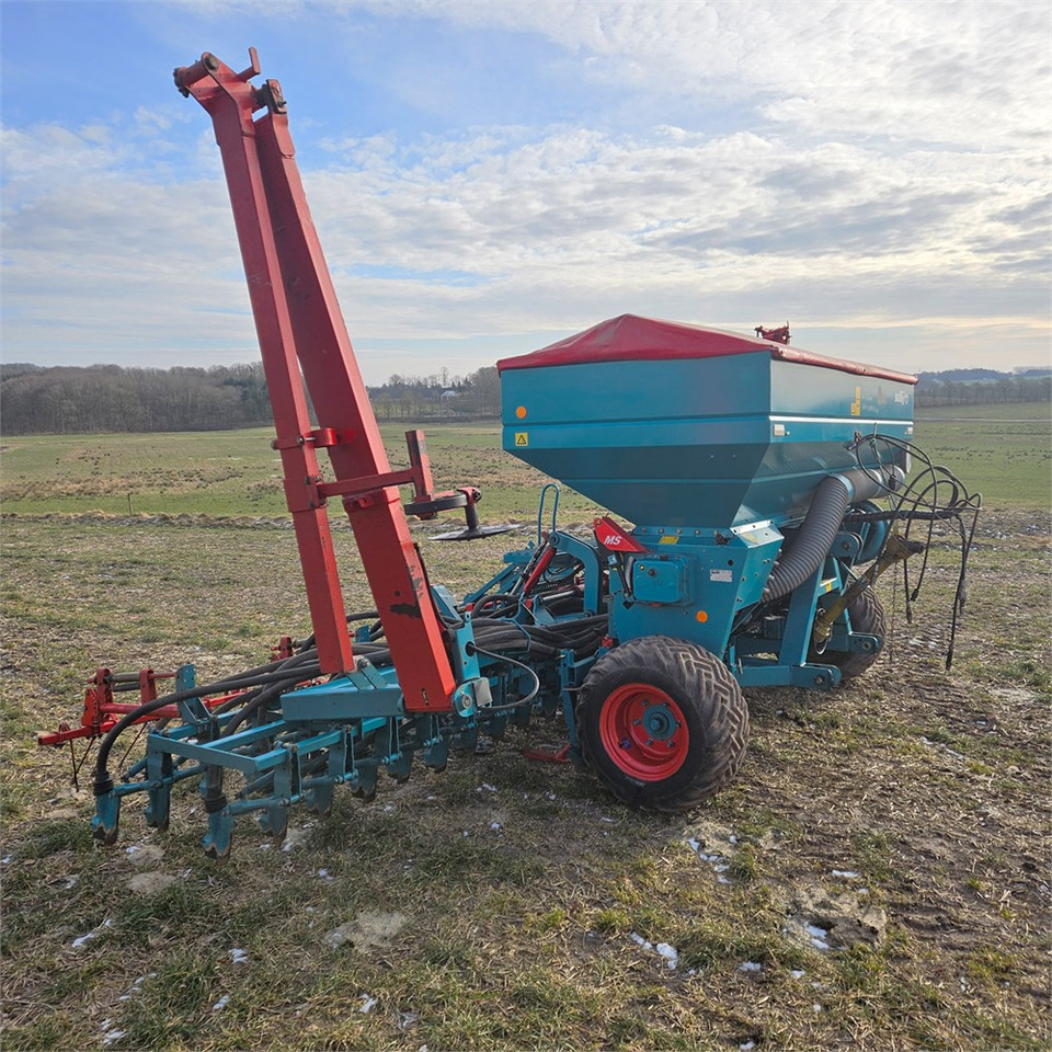 Sėjos technika Sulky Burel SPI-Solo Reguline 6 meter: foto 11 Sėjos technika Sulky Burel SPI-Solo Reguline 6 meter: foto 11