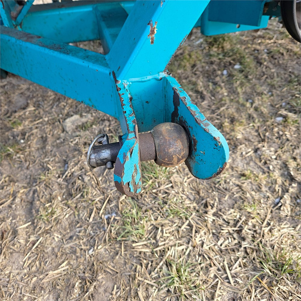 Sėjos technika Sulky Burel SPI-Solo Reguline 6 meter: foto 40 Sėjos technika Sulky Burel SPI-Solo Reguline 6 meter: foto 40