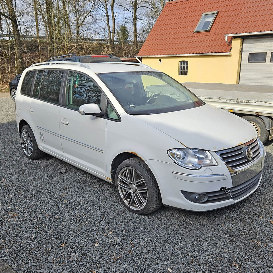 VW Touran Van 2,0 tdi automatisk - Lengvasis automobilis: foto 1 VW Touran Van 2,0 tdi automatisk - Lengvasis automobilis: foto 1