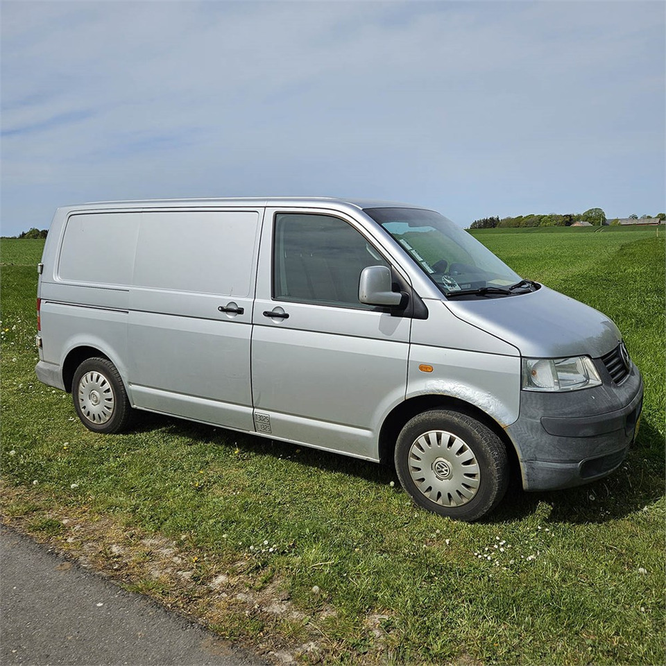 VW Transporter - Mažas furgonas: foto 1 VW Transporter - Mažas furgonas: foto 1