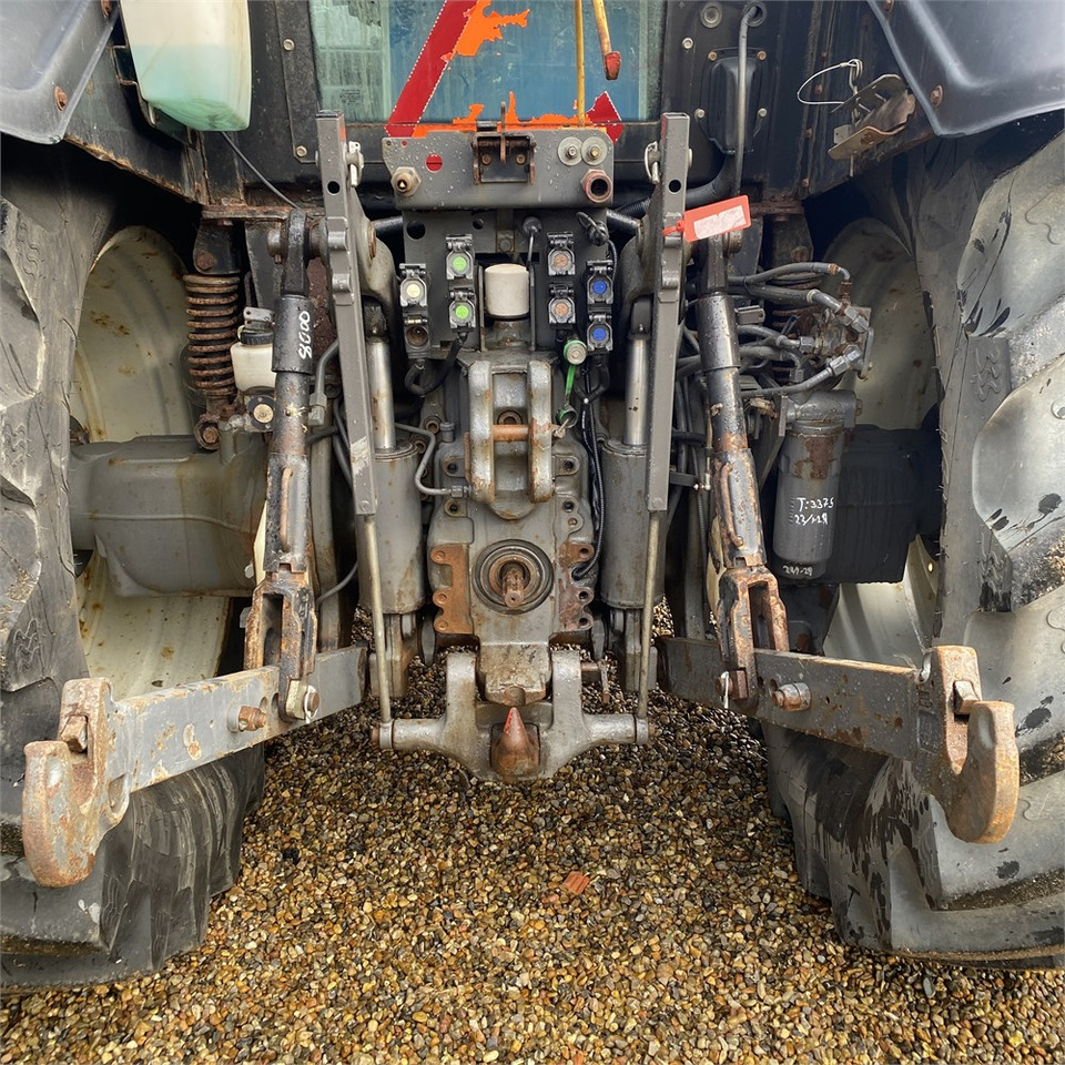 Traktorius Valtra T 153: foto 8