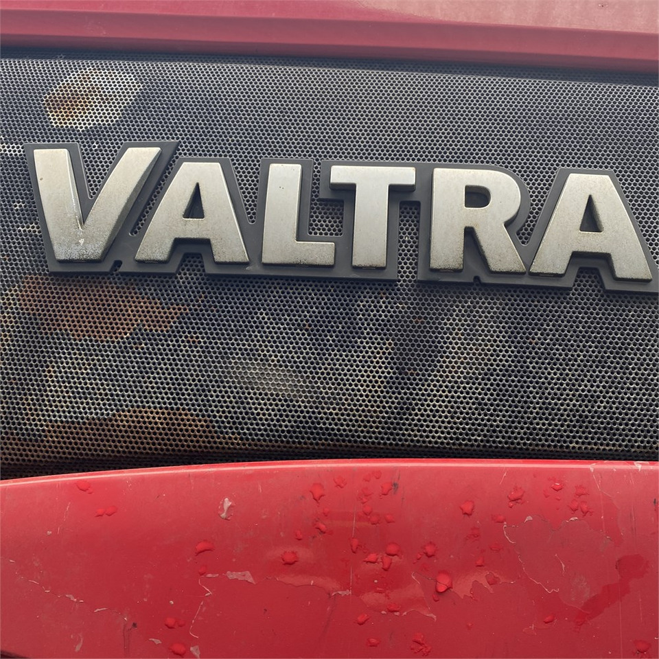 Traktorius Valtra T 153: foto 27