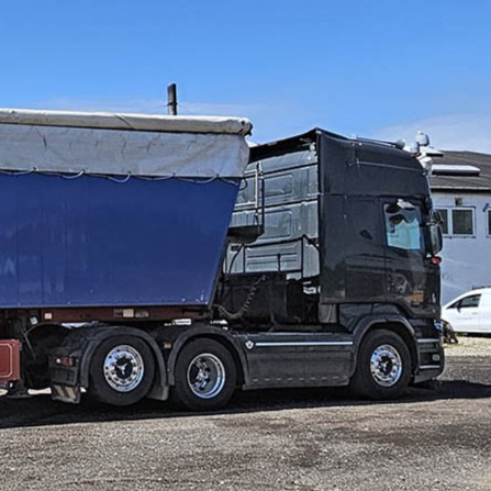 Scania V8 PGR 730 - Vilkikas: foto 4 Scania V8 PGR 730 - Vilkikas: foto 4