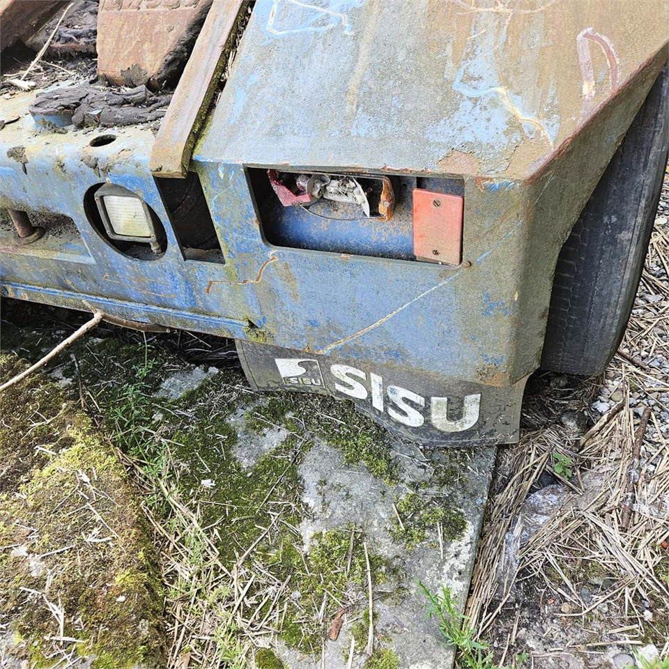 Vilkikas Sisu TRX 181: foto 29 Vilkikas Sisu TRX 181: foto 29