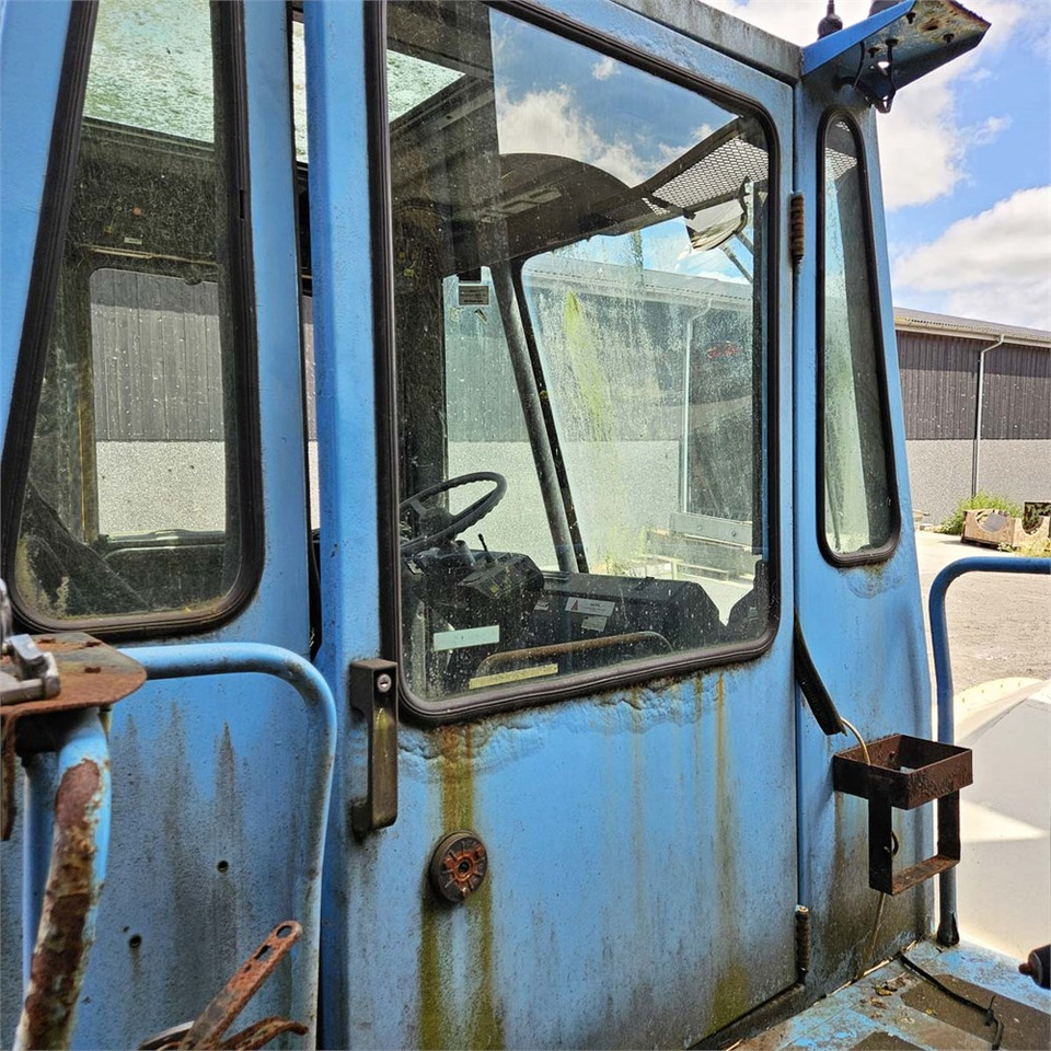 Vilkikas Sisu TRX 181: foto 8 Vilkikas Sisu TRX 181: foto 8