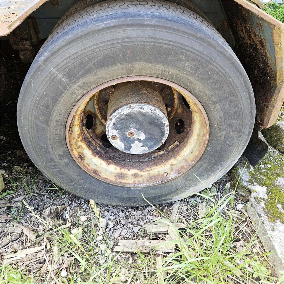 Vilkikas Sisu TRX 181: foto 42 Vilkikas Sisu TRX 181: foto 42