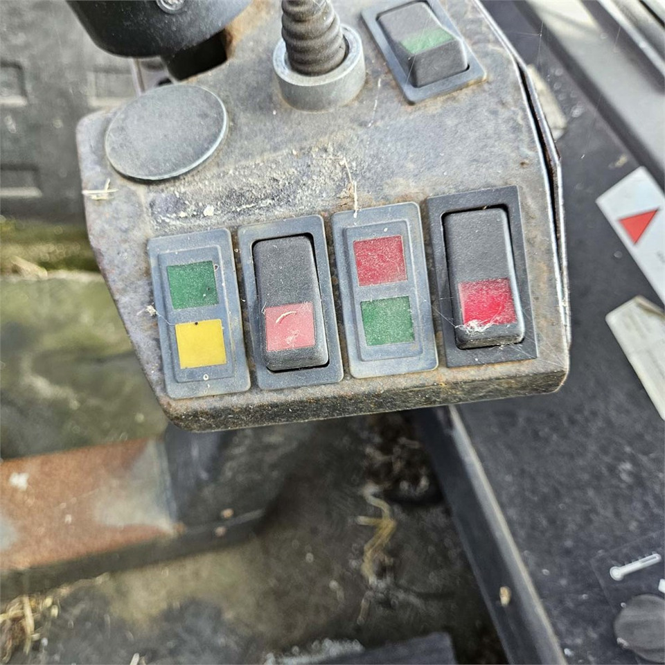 Vilkikas Sisu TRX 181: foto 12 Vilkikas Sisu TRX 181: foto 12