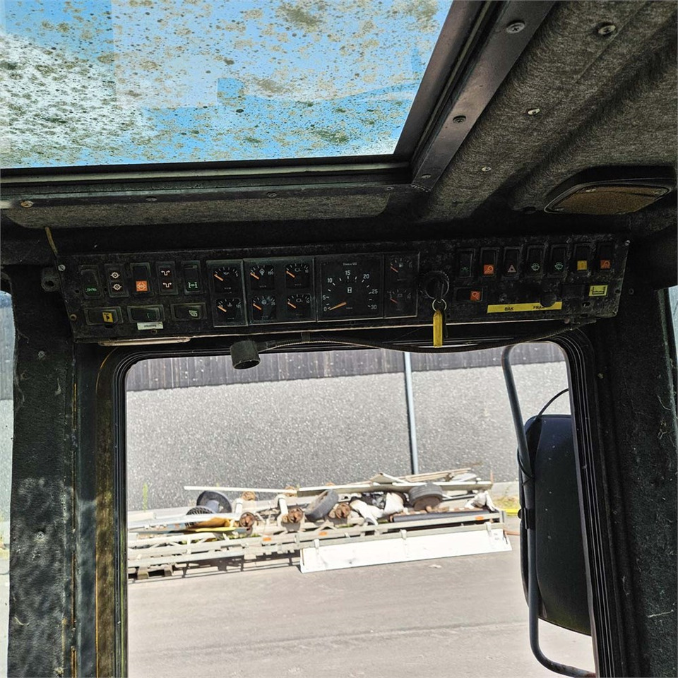 Vilkikas Sisu TRX 181: foto 19 Vilkikas Sisu TRX 181: foto 19