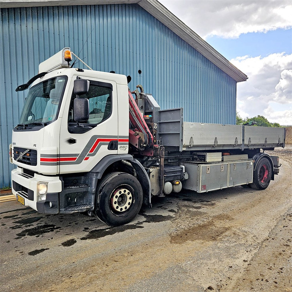 Volvo 280 FE - Hook-lift sunkvežimis, Sunkvežimis su kranu: foto 1 Volvo 280 FE - Hook-lift sunkvežimis, Sunkvežimis su kranu: foto 1
