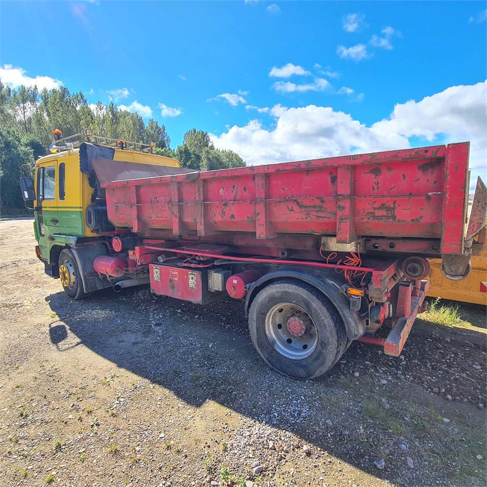 Volvo FL612 - Sunkvežimis - kabelių sistema: foto 3 Volvo FL612 - Sunkvežimis - kabelių sistema: foto 3