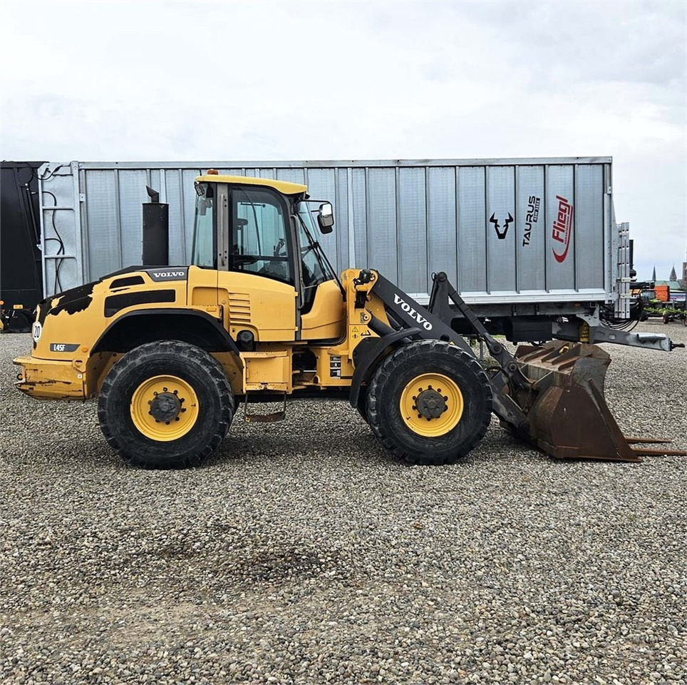 Volvo L45F-TP - Ratinis krautuvas: foto 3 Volvo L45F-TP - Ratinis krautuvas: foto 3