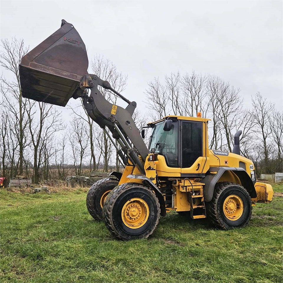 Volvo L70 G - Ratinis krautuvas: foto 3 Volvo L70 G - Ratinis krautuvas: foto 3