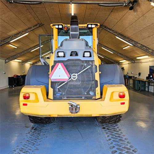 Volvo L90 H - Ratinis krautuvas: foto 4 Volvo L90 H - Ratinis krautuvas: foto 4