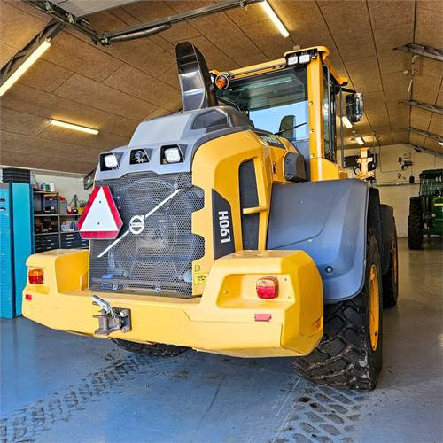 Volvo L90 H - Ratinis krautuvas: foto 5 Volvo L90 H - Ratinis krautuvas: foto 5