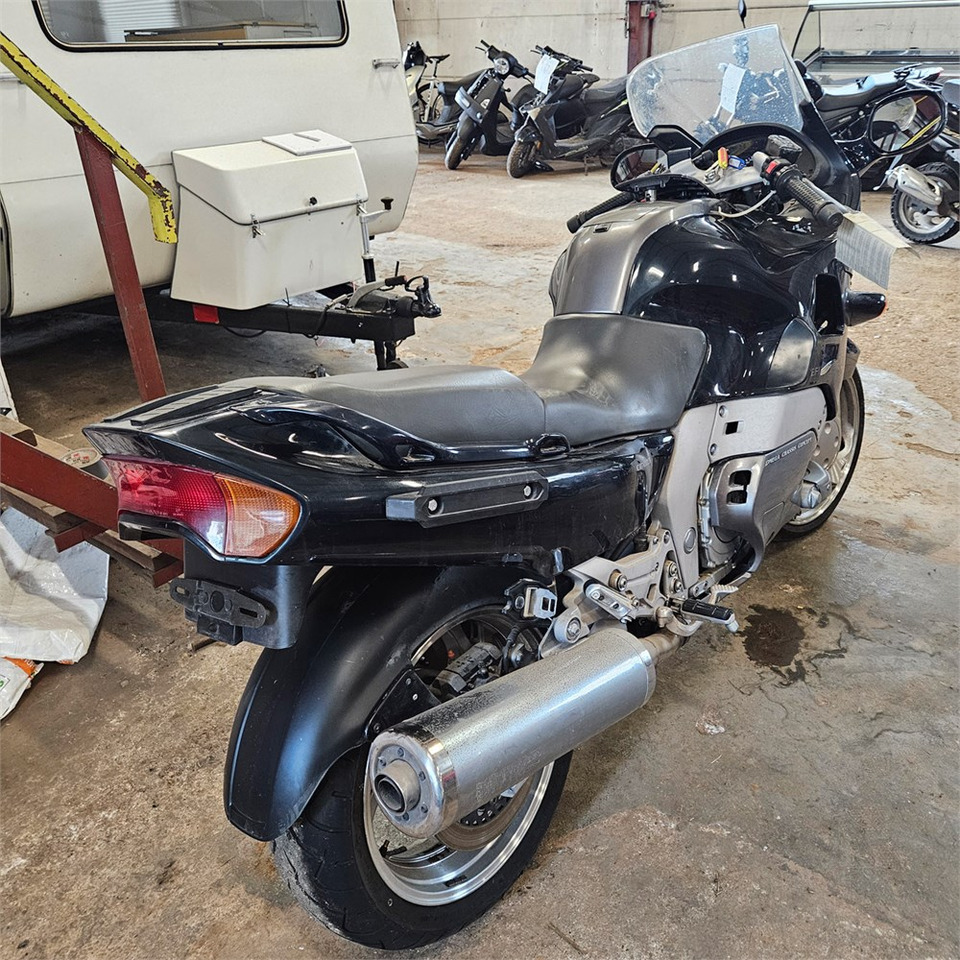Yamaha GTS 1000 - Motociklas: foto 5 Yamaha GTS 1000 - Motociklas: foto 5