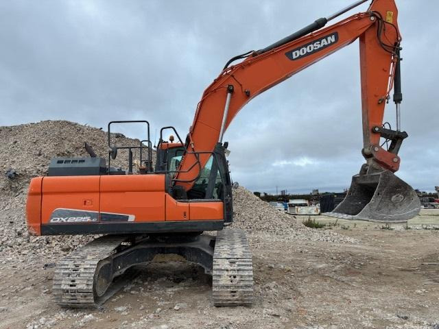 Doosan DX 225 LC-5 - Vikšrinis ekskavatorius: foto 2 Doosan DX 225 LC-5 - Vikšrinis ekskavatorius: foto 2