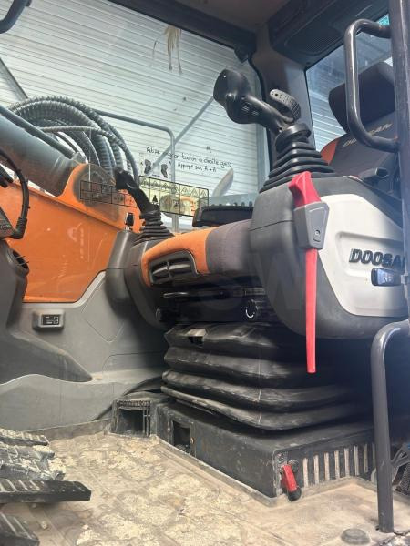 Doosan DX 235 LCR-5 - Vikšrinis ekskavatorius: foto 4 Doosan DX 235 LCR-5 - Vikšrinis ekskavatorius: foto 4