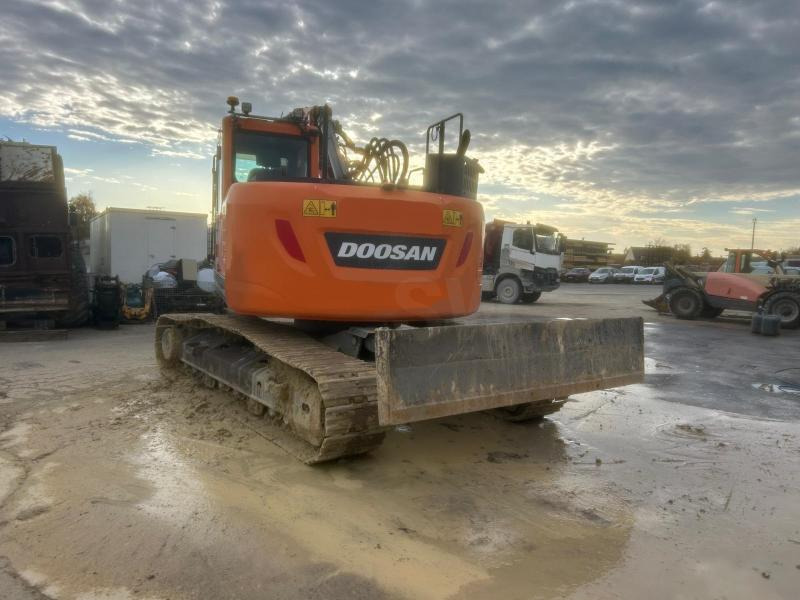 Doosan DX 235 LCR-5 - Vikšrinis ekskavatorius: foto 3 Doosan DX 235 LCR-5 - Vikšrinis ekskavatorius: foto 3