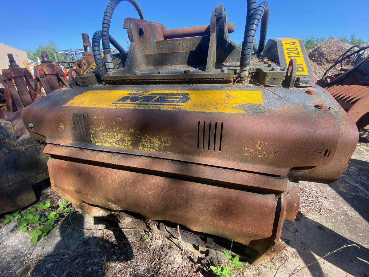 MB BF 120-4 - Kaušas - Statybinė technika: foto 5 MB BF 120-4 - Kaušas - Statybinė technika: foto 5