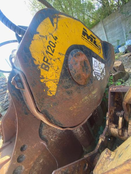 MB BF 120-4 - Kaušas - Statybinė technika: foto 3 MB BF 120-4 - Kaušas - Statybinė technika: foto 3