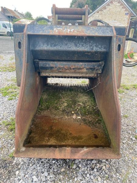 MB CRUSHER BF 90.3 - Kaušas - Statybinė technika: foto 2 MB CRUSHER BF 90.3 - Kaušas - Statybinė technika: foto 2
