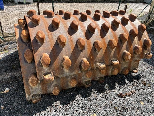 CATERPILLAR COQUILLE PIED DE MOUTON CS 663E - Padargas - Statybinė technika: foto 1 CATERPILLAR COQUILLE PIED DE MOUTON CS 663E - Padargas - Statybinė technika: foto 1