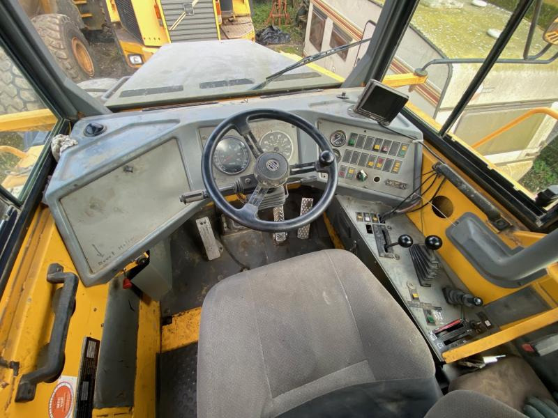 Šarnyrinis savivartis Volvo A 40: foto 9 Šarnyrinis savivartis Volvo A 40: foto 9