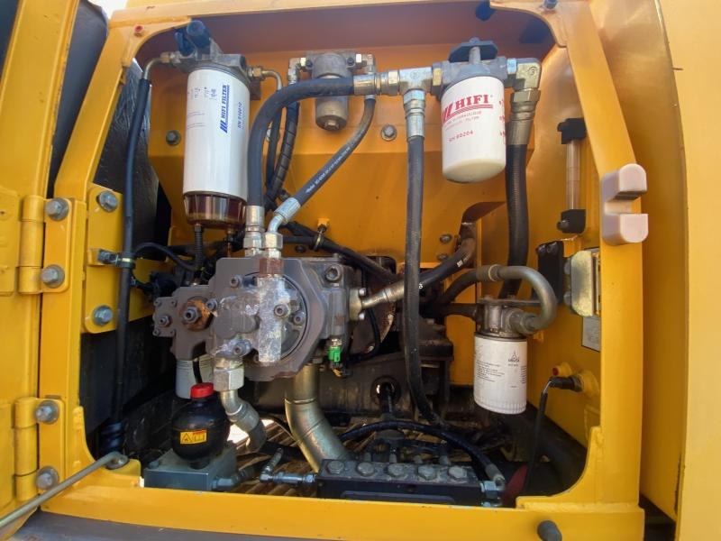 Vikšrinis ekskavatorius Volvo EC160 CL: foto 16