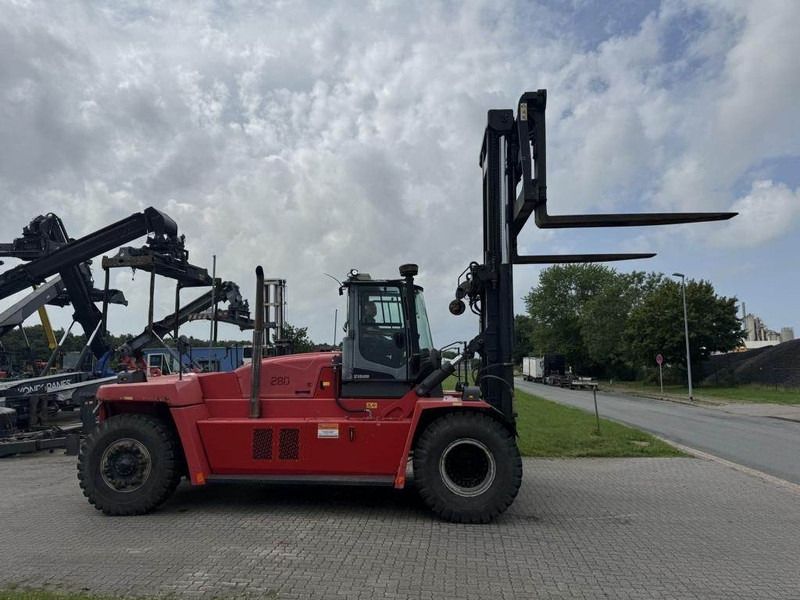 Kalmar DCG300-12LB - Dyzelinis krautuvas: foto 4 Kalmar DCG300-12LB - Dyzelinis krautuvas: foto 4