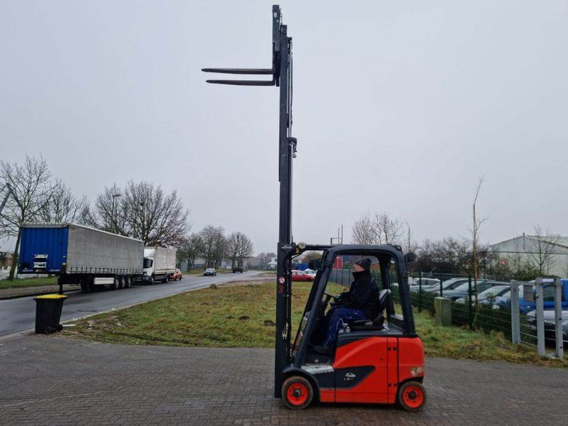 Linde E16PH - Elektrinis krautuvas: foto 3 Linde E16PH - Elektrinis krautuvas: foto 3