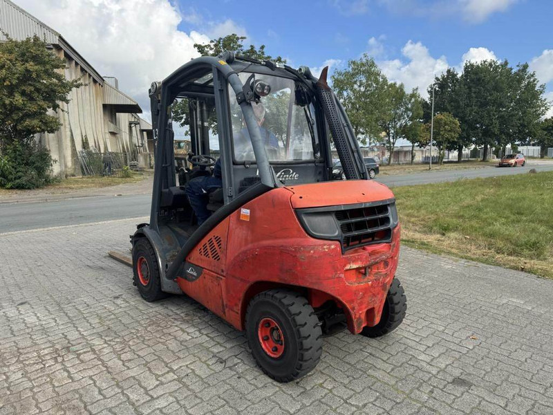 Linde H30D-02 - Dyzelinis krautuvas: foto 2 Linde H30D-02 - Dyzelinis krautuvas: foto 2