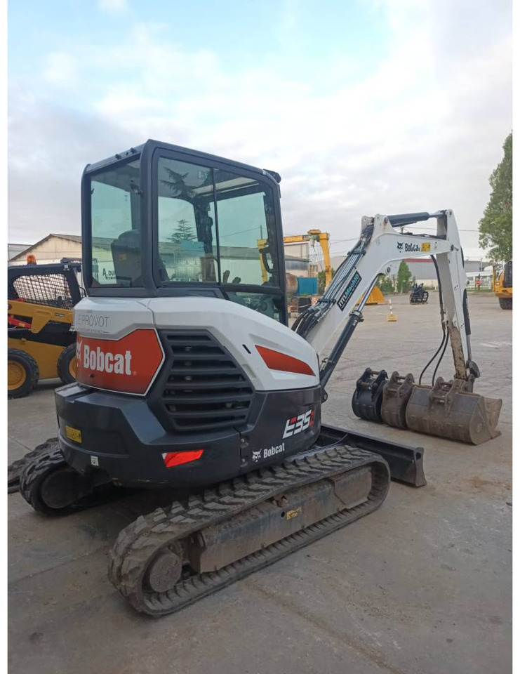 BOBCAT E35Z - Vikšrinis ekskavatorius: foto 3 BOBCAT E35Z - Vikšrinis ekskavatorius: foto 3