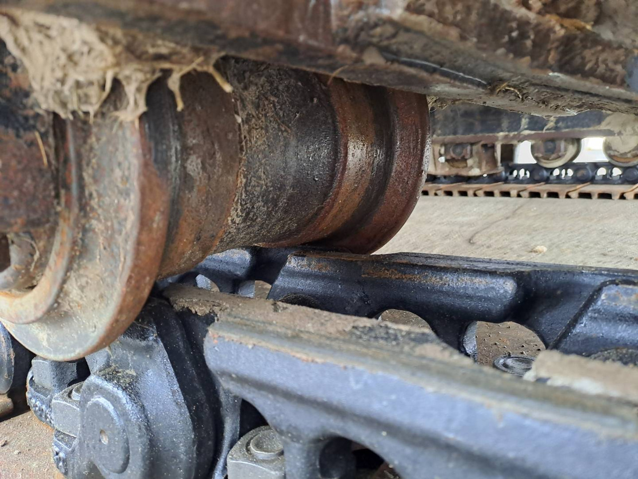 Vikšrinis ekskavatorius CAT 323: foto 15
