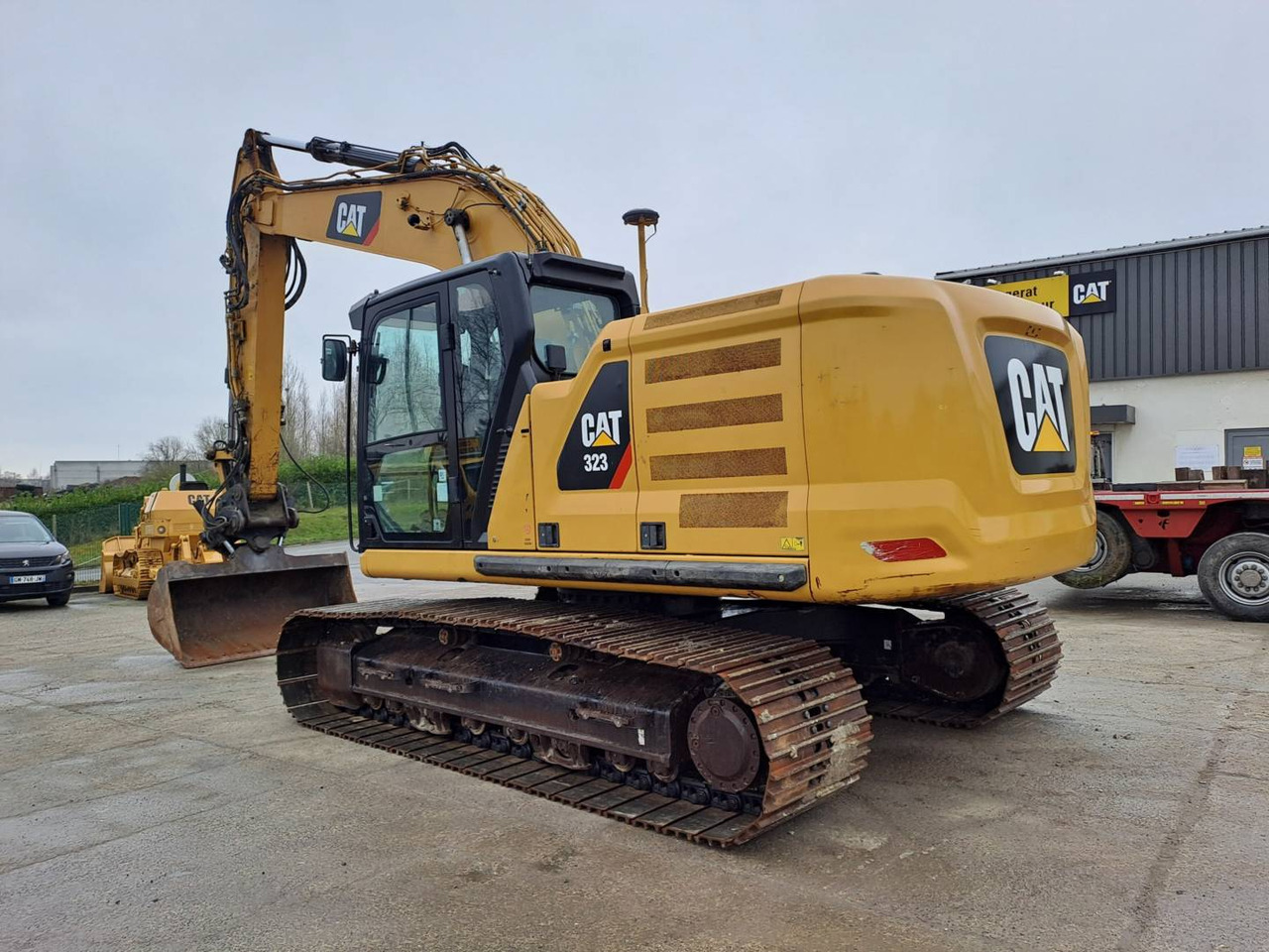 Vikšrinis ekskavatorius CAT 323: foto 6