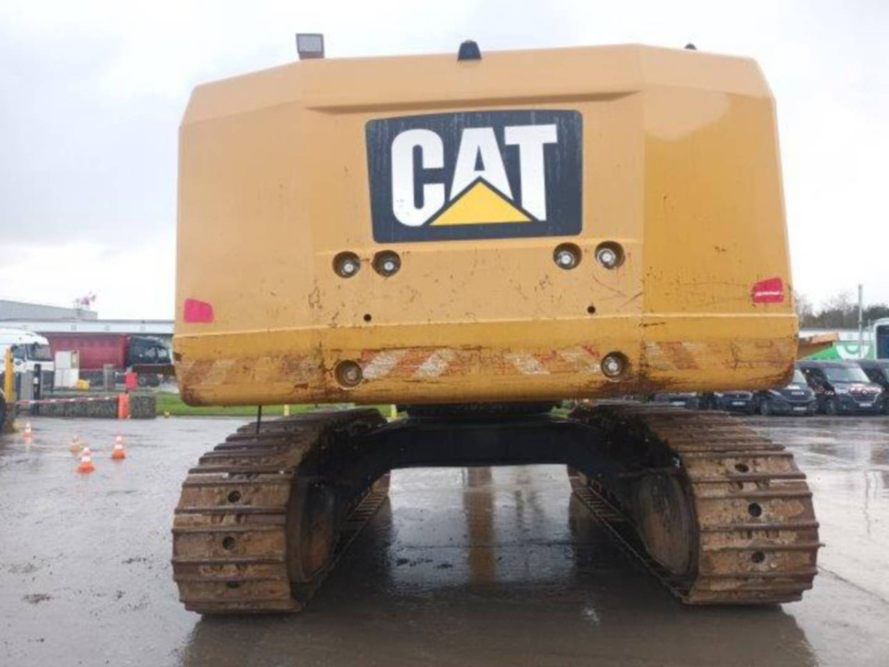 Vikšrinis ekskavatorius CAT 374F: foto 14